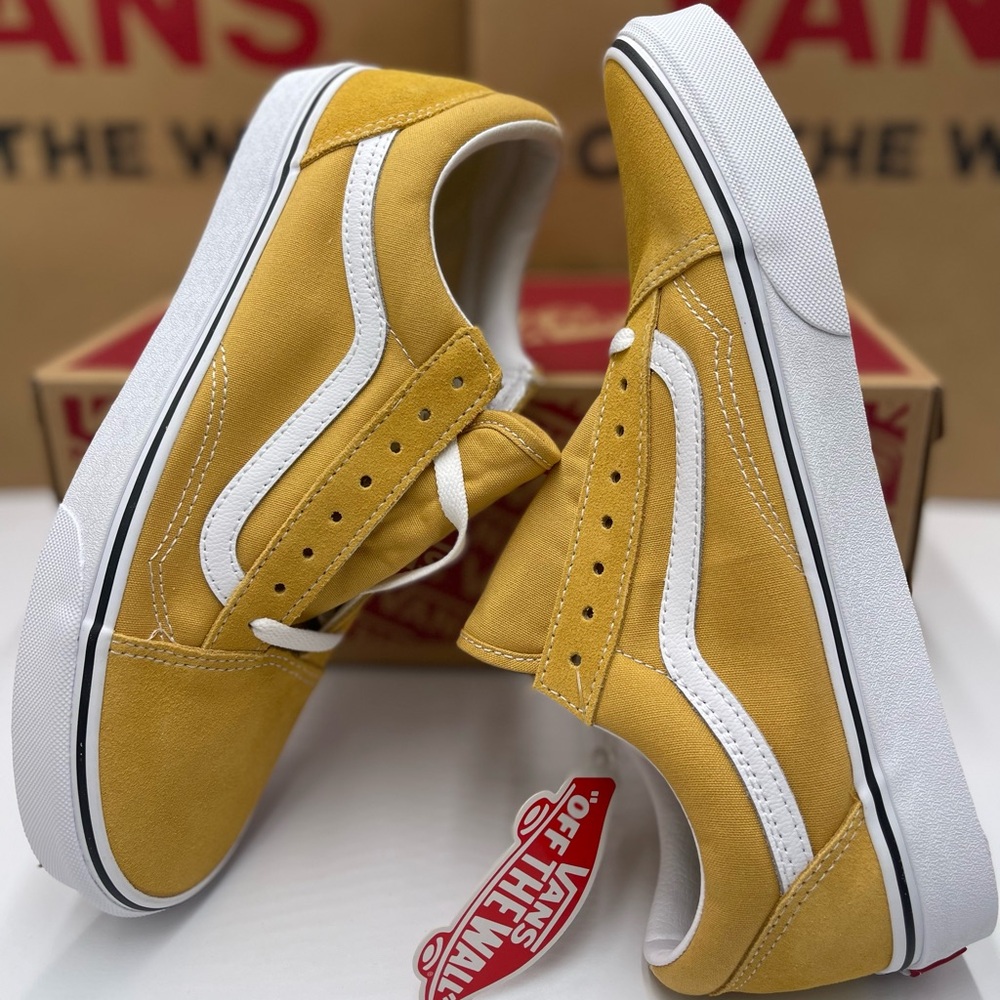 Vans WMNS Mustard Vans Men’s Old Skool
Ochre/True White Sneakers 
VN0A38G1QA0 - Picture 6 of 16